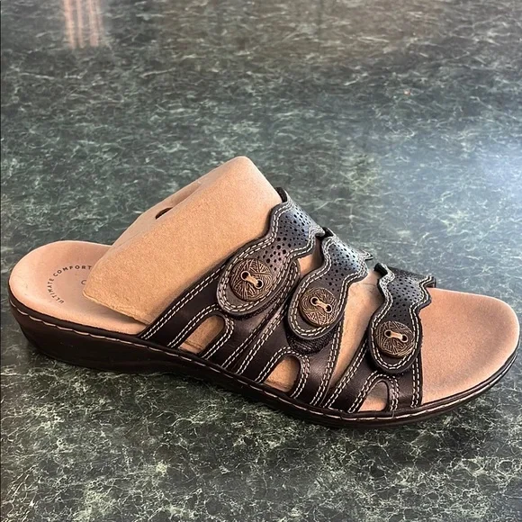 Womens Sandals Clarks Brinkley Athol Clarks Shoes Clarks